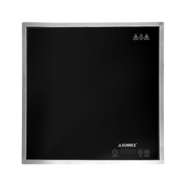 Designed for seamless integration into countertops, this built-in warming plate offers a sleek and efficient solution for professional food service operations. Its precision heating and durable construction make it a reliable addition to any kitchen setup.