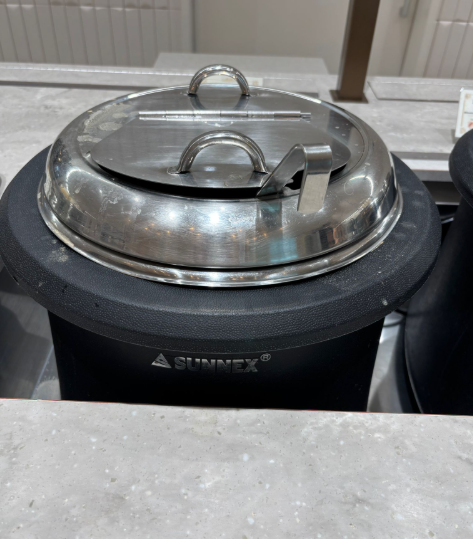 Lounge-Fukuoka_Electric-Soup-Warmer